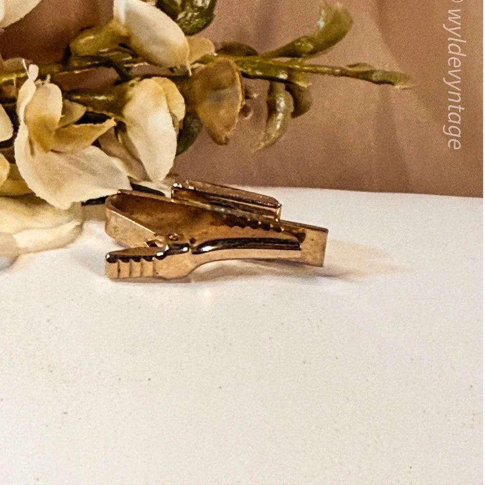 N/A vintage gold